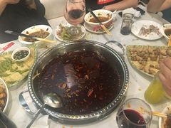-麻辣巅峰美蛙鱼头火锅(犀浦店)