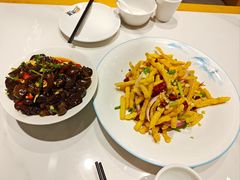 -饭橘汉江码头·乡野土菜馆(静安路店)