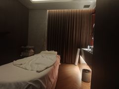 -汤泉良子·沐足·颂钵疗愈·SPA(珠江新城店)