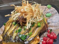 -海派悦庭·海胆烧麦·新融合菜(凯德广场店)