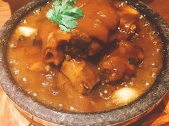 -云海肴·汽锅鸡·云南菜(天山百盛优客店)