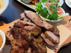 -大头虾越式风味餐厅(光明广场店)