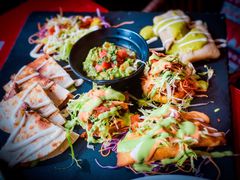 小食拼盘-Pistolera Mexican Cantina女枪手墨西哥餐厅(碧云路店)