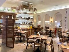 -来龙里 精致 东南亚餐室(万象城店)