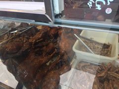 -王浩儿纪六孃甜皮鸭(乐山总店)