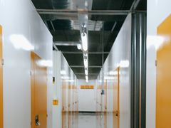 -安东易迷你仓自助寄存仓库(淞虹路店)