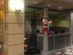 -大食代美食广场(上海中心店)