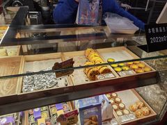 面包甜点陈列柜-百年同和·江南点心院(山塘街店)