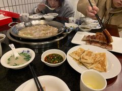 -老来福·非遗酸汤兔(凯旋路店)