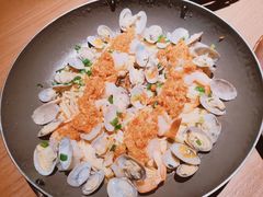 锅里的脆脆虾-吃饭皇帝大(合生汇店)