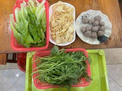 -15年老字号鑫鑫猪肚鸡·椰子鸡海南火锅(兴隆华侨农场店)