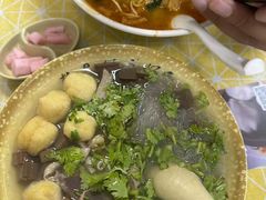 -苓记南京鸭血粉丝.皮肚面(县东巷店)