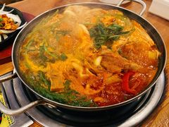 -喇喇排骨火锅·传统韩式脊骨汤(望京西园总店)