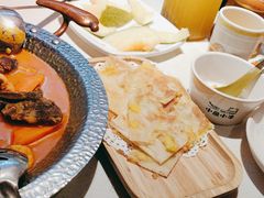 -小鱼小牛·鱼牛干锅·脆鱼火锅(世欧广场店)