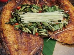 香茅草烤罗非鱼-麦麦山云南菜(复地活力城店)