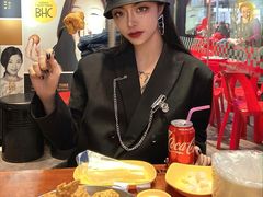 -BHC炸鸡(明洞总店)