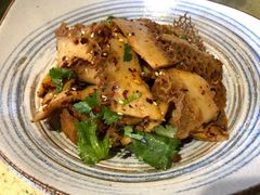 -铜锣湾·有麝自然香(重庆新天地店)