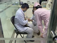 -全心全意连锁动物医院(加州店)