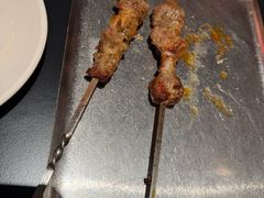 烤羊肉串-阿里家·新疆烤肉酒場