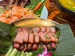 -老滇山寨•云南特色菜•地方菜•民族风情歌舞表演(金碧店)