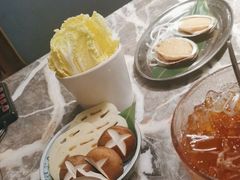 -禄婶鸡煲·打边炉