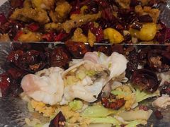 -小鱼小牛·鱼牛干锅·脆鱼火锅(世欧广场店)