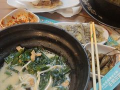 -灵芝妹子米线(瓦房店新玛特店)