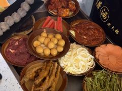 -黄潇洒老火锅(九眼桥宏济巷店)