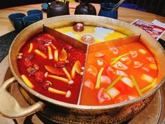 三拼锅底-湊湊火锅·茶憩(上海合生汇店)