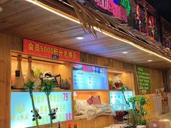 -谭公鱼头·鲜鱼火锅·小龙虾·江湖菜(秀沿路店)