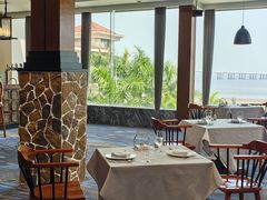 -V Bar海景扒房(北海湾惠龙万达嘉华酒店)