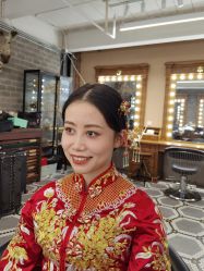 点击看大图 -荷玛高端新娘跟妆团队·彩妆培训
