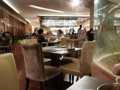 -乐咖啡西餐厅(太湖皇冠假日酒店)