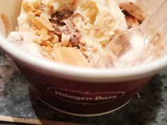 哈根达斯冰淇淋-钱小奴海鲜自助餐厅(杭州新天地店)