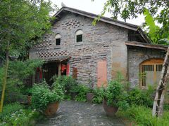 -驿舍·民國老营房院子私房菜(科学会堂店)