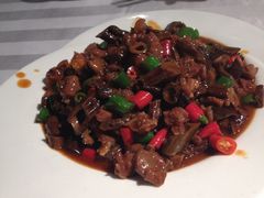 黑笋乳鸽-琬苑鸽庄·川粤融合菜(解放碑总店)