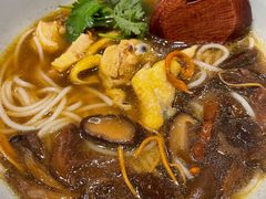 野生菌土鸡米线-云味馆·云南菜·云南米线(同泰时代广场店)