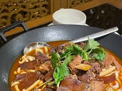 皖南带皮黄牛肉-黄山悦榕庄明月白云餐厅