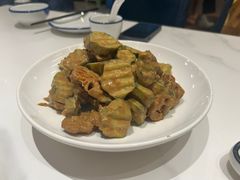 -梅飞酒家(名辉豪庭店)