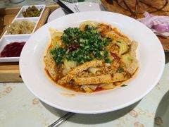 -疆山别院·木垒羊·新疆菜烧烤(铁路局店)