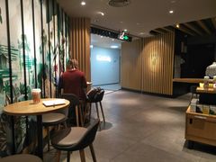 大堂-星巴克(夏日百货店)