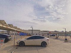 -TESLA 特斯拉(北京颐堤港体验店)