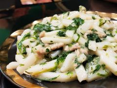 荠菜肉丝炒年糕-皆是厚切炸猪排·罗宋汤(大宁音乐广场店)