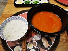 番茄牛肉过桥米线-妈妈故事米线(市府恒隆店)
