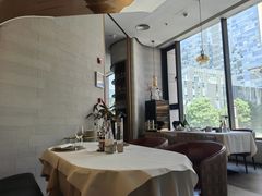 -斯普汇生蚝牛排馆(中骏世界城店)
