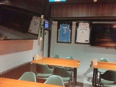 -京狮炙燥·精酿烧烤(首经贸店)