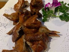 妙龄乳鸽-香山家宴