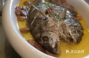 Tofu Dregs Pancake with Steamed Salted Yellow Croaker