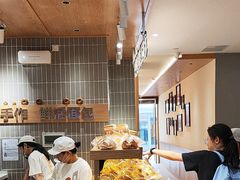 -小飞象面包公社(珠江路金鹰店)
