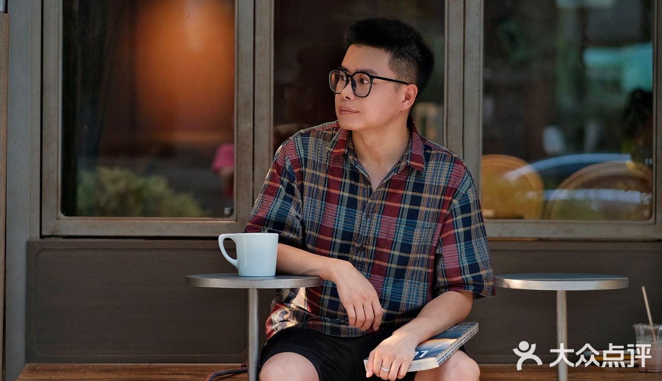 今年在「也在」喝到了秋天第一杯咖啡